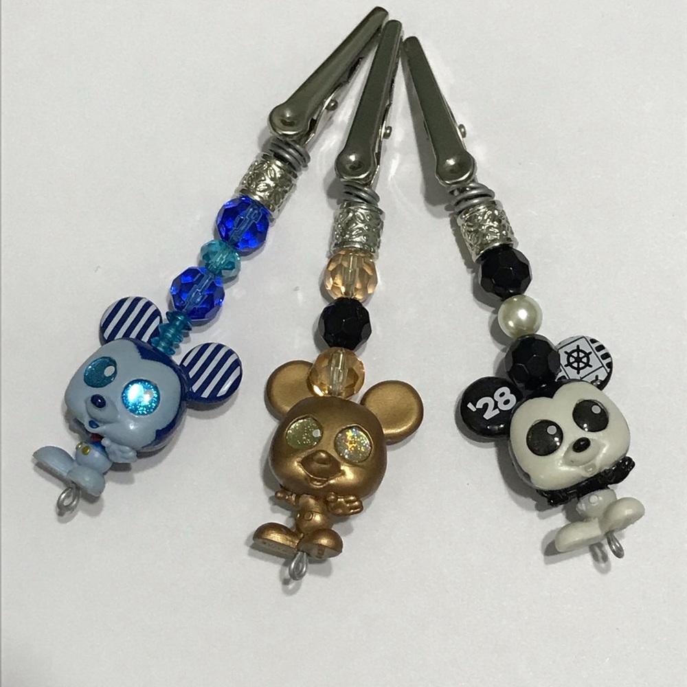 Handmade Micky Mouse Roach clip